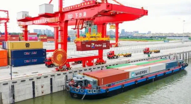 杭州下沙港開港，以外內(nèi)貿(mào)海運集裝箱業(yè)務(wù)為主